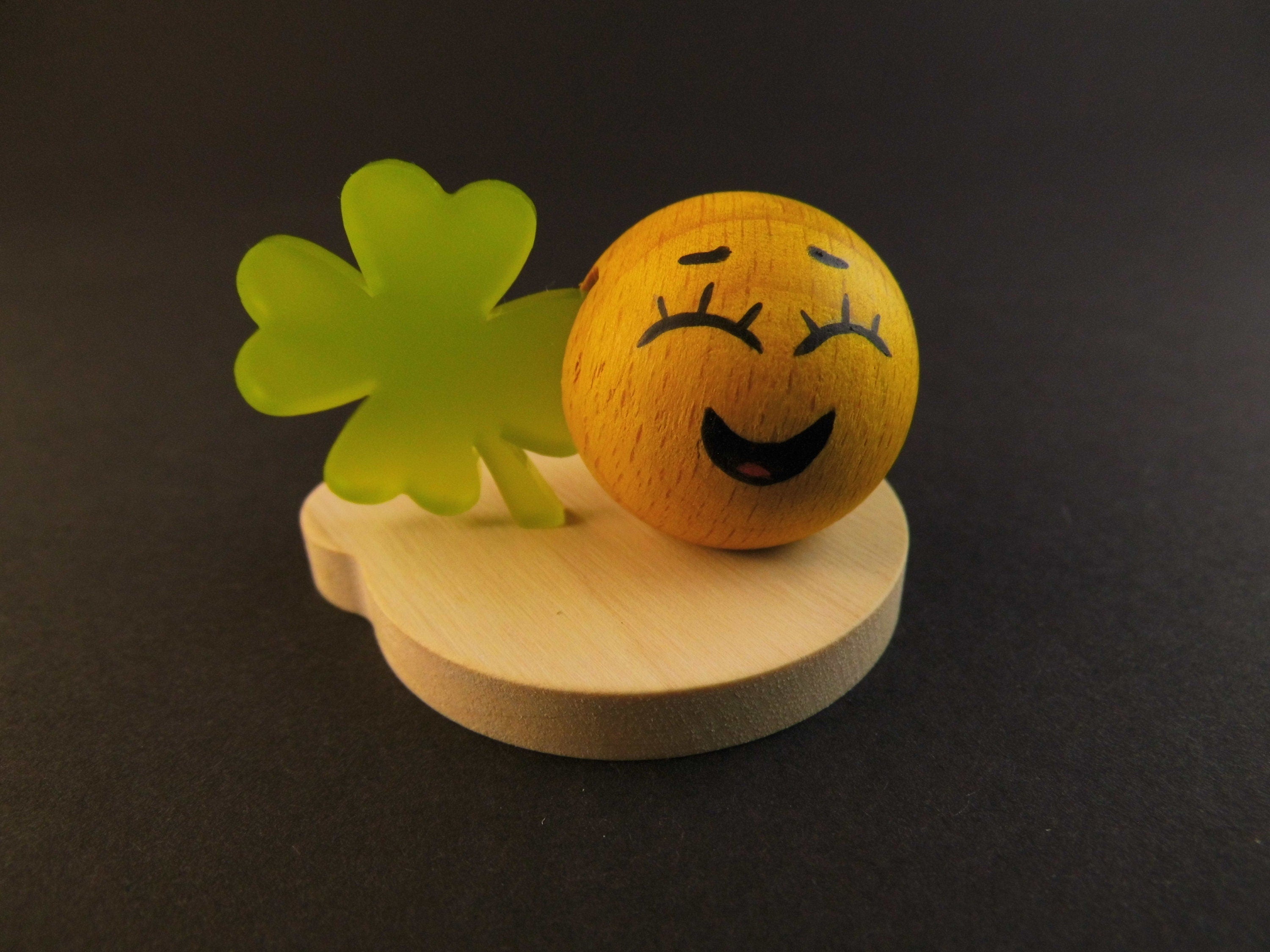 Miniatur Figur Holz "Smilinka" Glück Sammelfigur